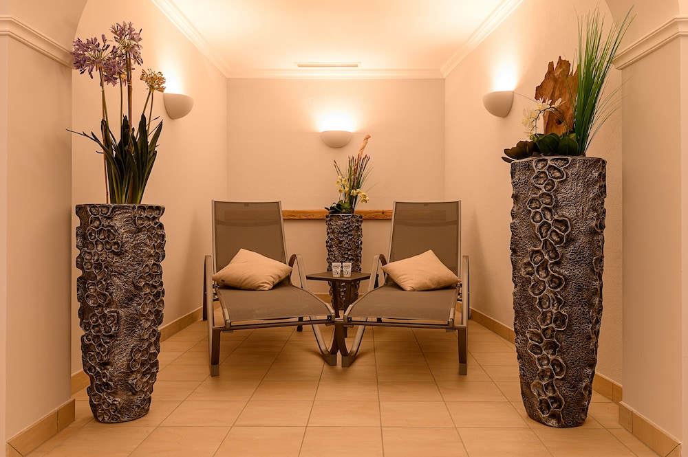 Wohlfuhlhotel Schiestl 38/50