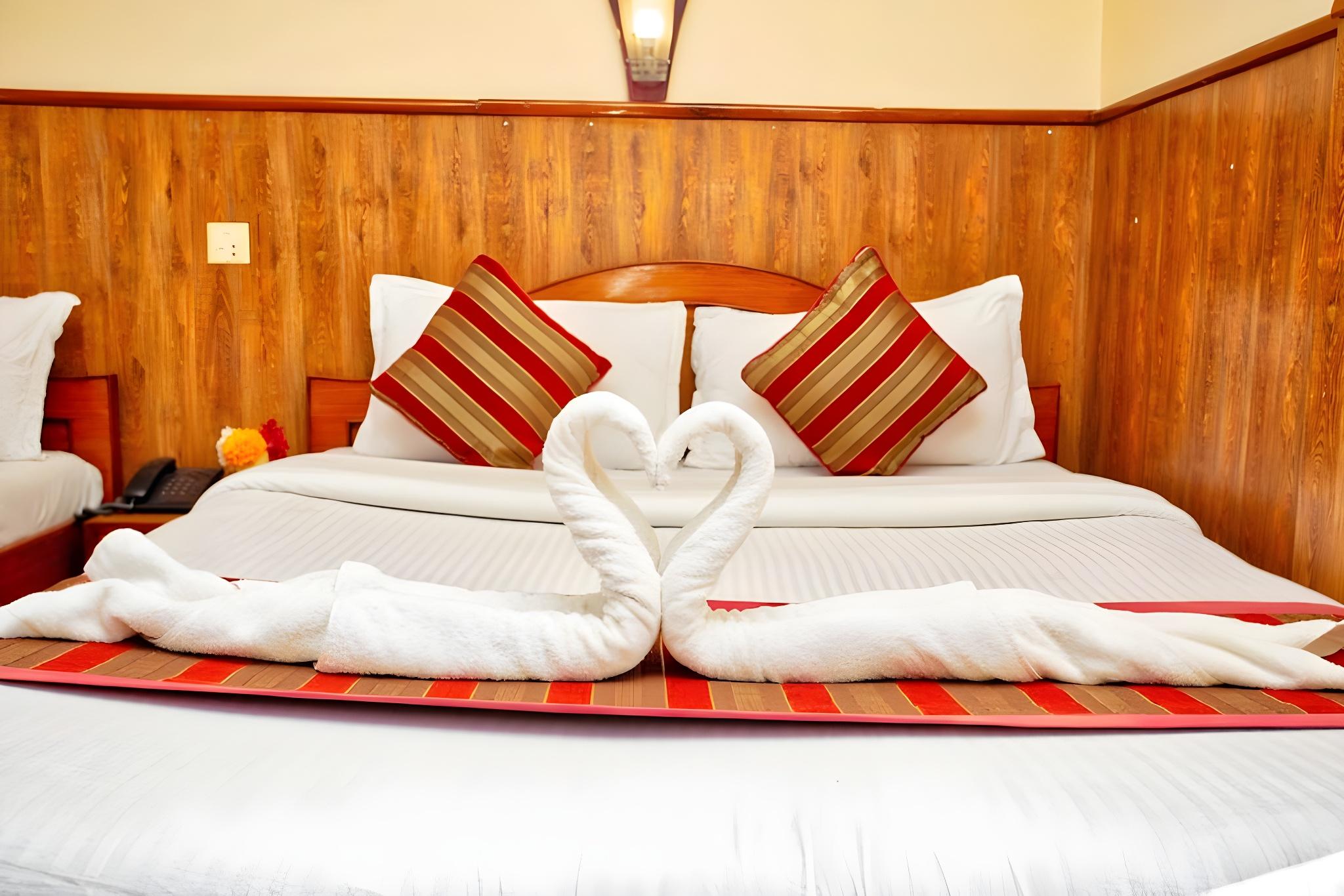 Deluxe, Double Bed