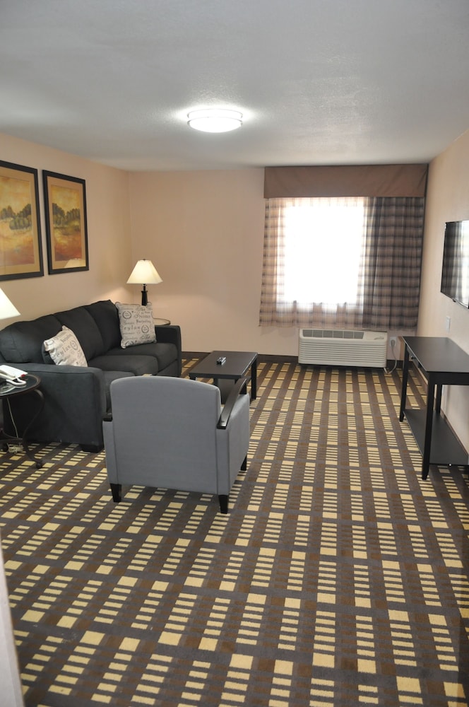 QUALITY INN AND SUITES PLANO EAST RICHARDSON 40/62