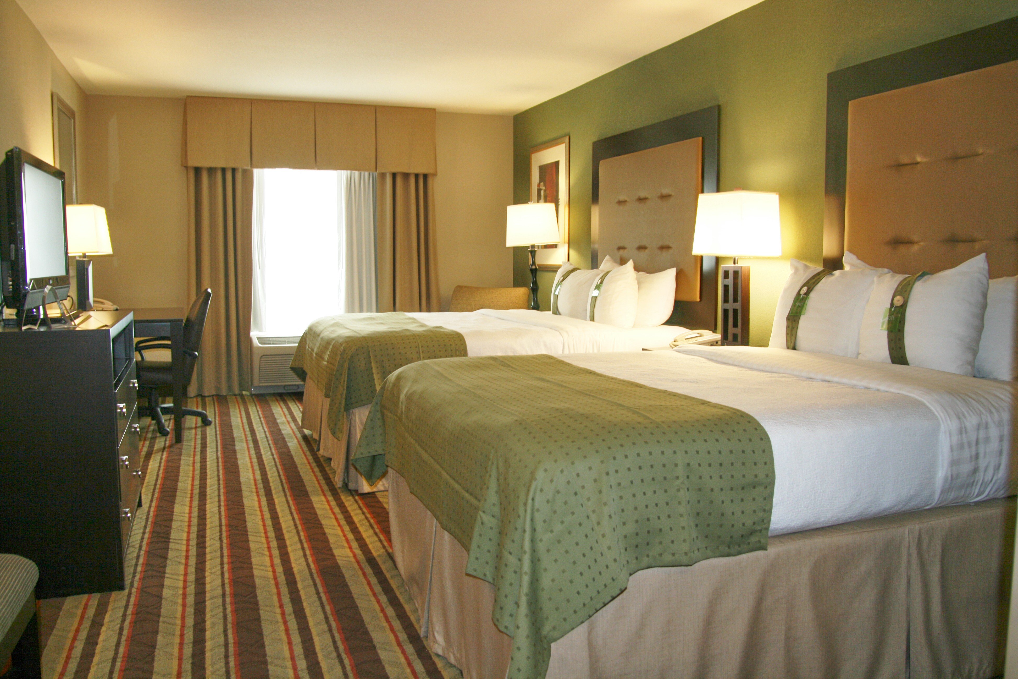 Holiday Inn Blytheville 14/49