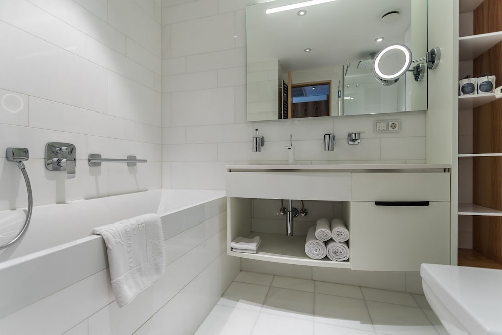 Superior, King Bed, Sofa, Design Building، PALANGA SPA DESIGN HOTEL 2/2
