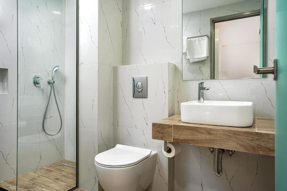 Antonis Apartments 44/50