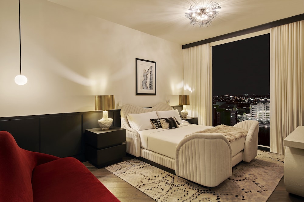 Virgin Hotels Dallas 21/80