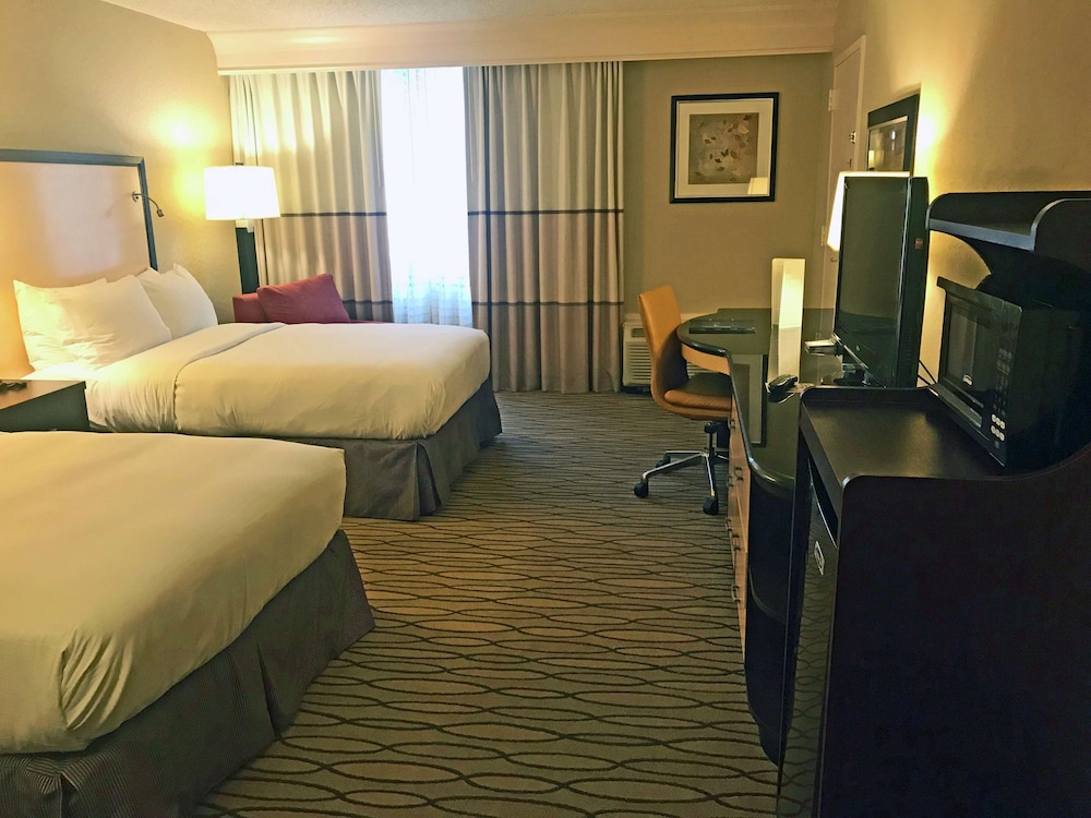 Hotel Woodcliff Lake 5/32
