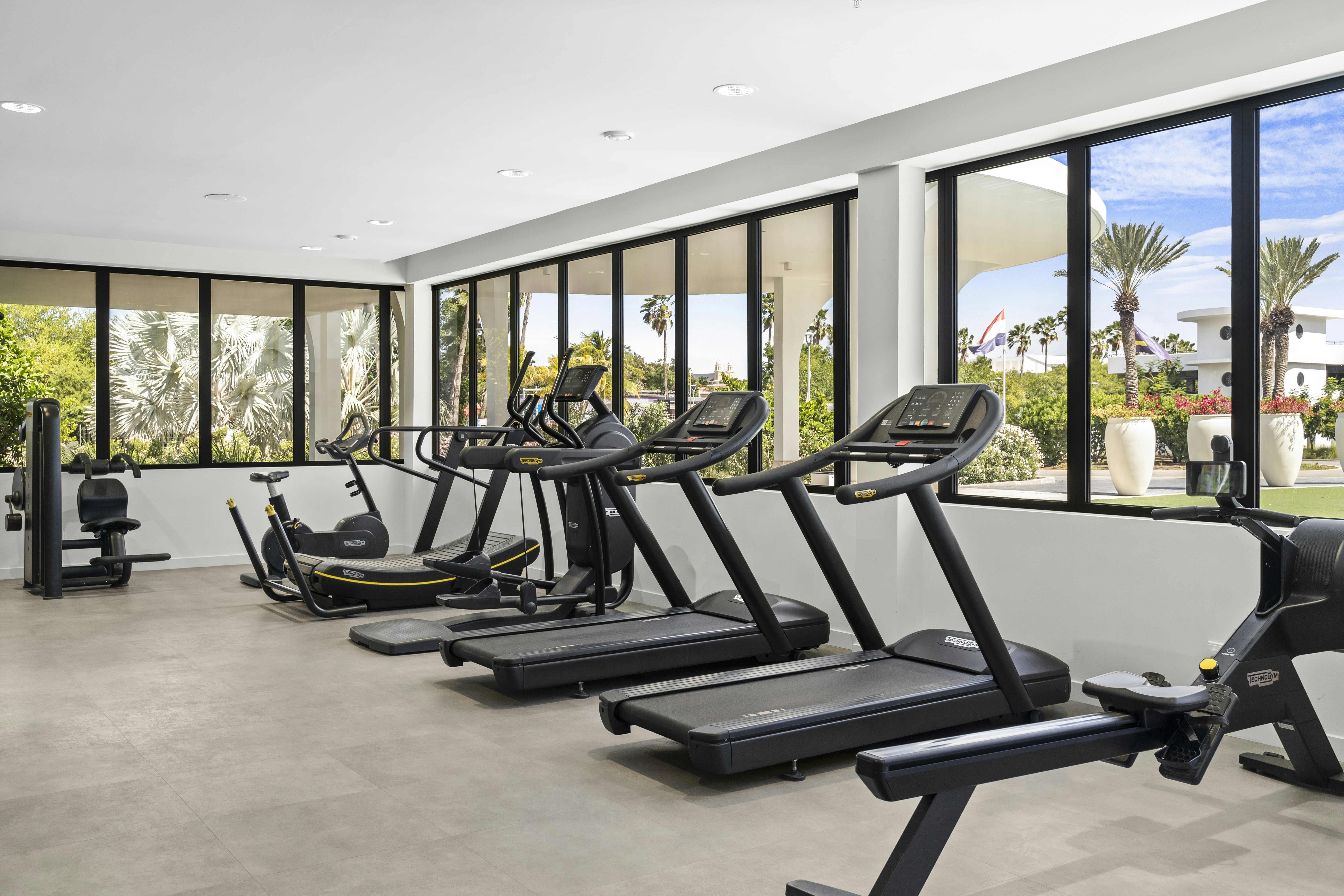 The Rif at Mangrove Beach Corendon Curacao All-Inclusive, Curio by Hilton 47/76