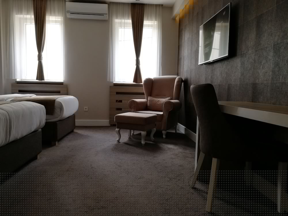 Hotel Ideja 16/43