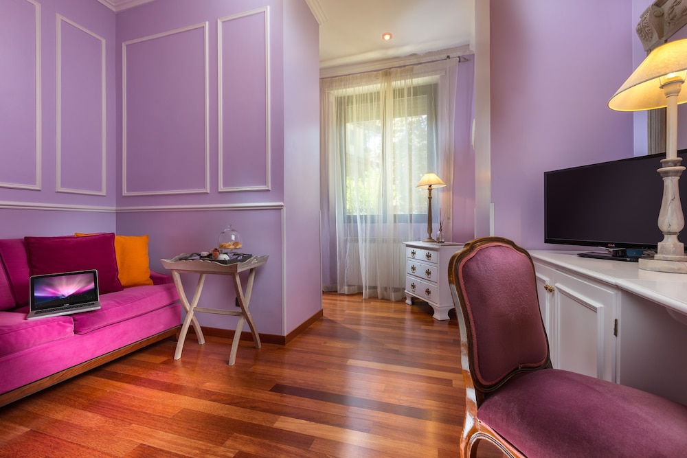 Fenix Hotel 46/69