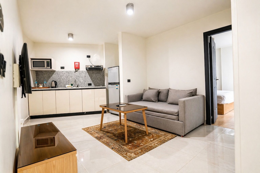 Newcity Suites Apartments 33/50