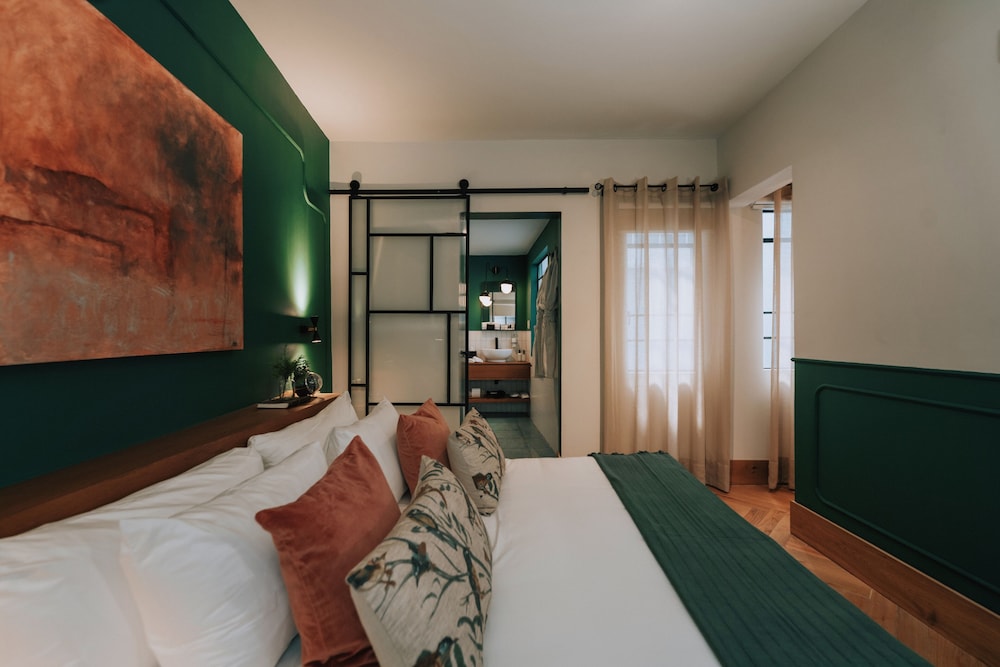 Suite, 1 King and 1 Single Beds, Murphy Bed، Casa Altata 5/10