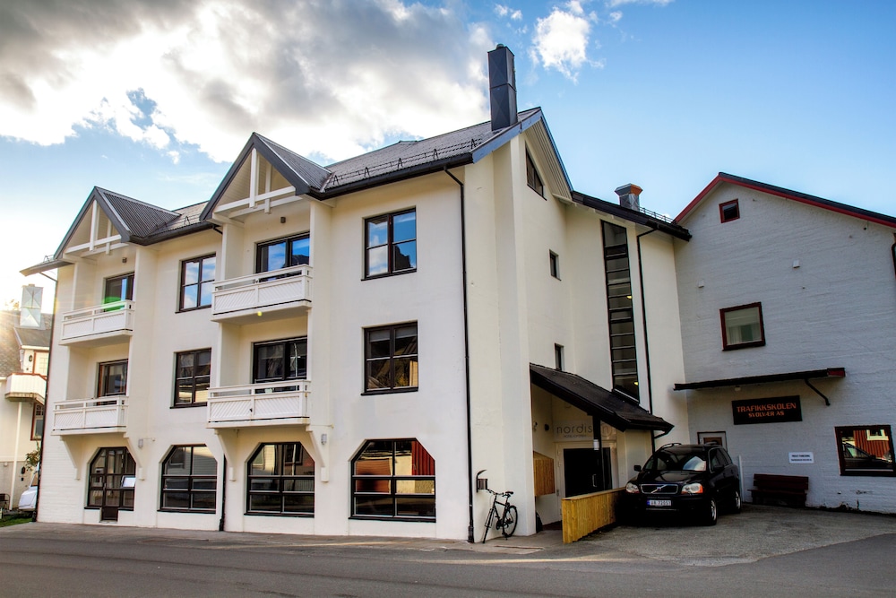Nordis Hotel Lofoten 3/70