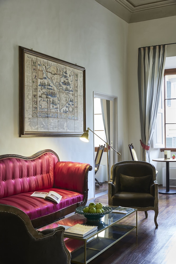 Peruzzi Urban Residences 34/50