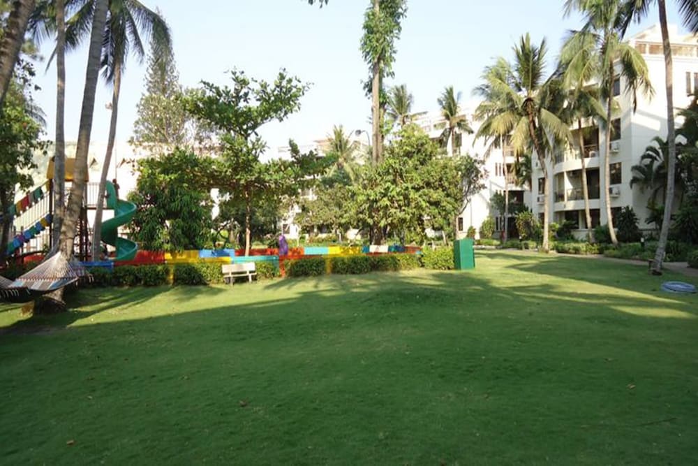 Riverside Serviced Apartments 11/72