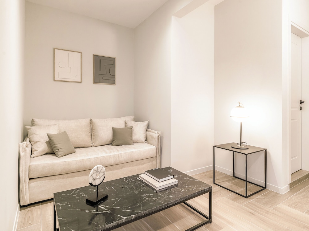 Astikon Xenofontos Suites 32/50