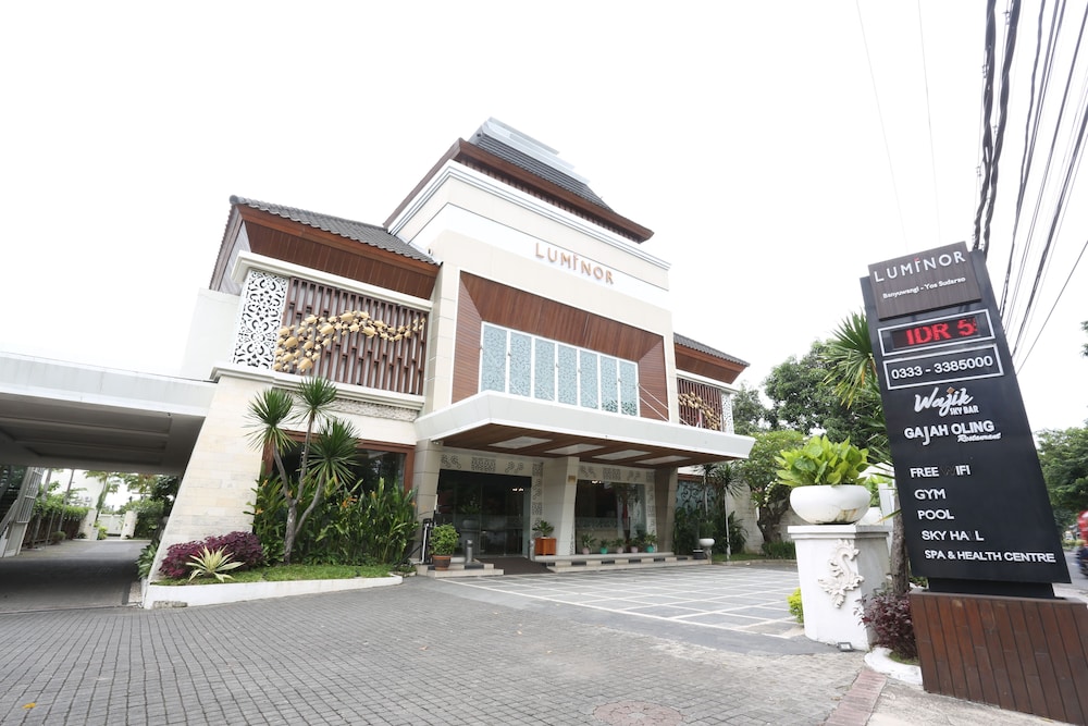 Luminor Hotel Banyuwangi Yos Sudarso 7/70