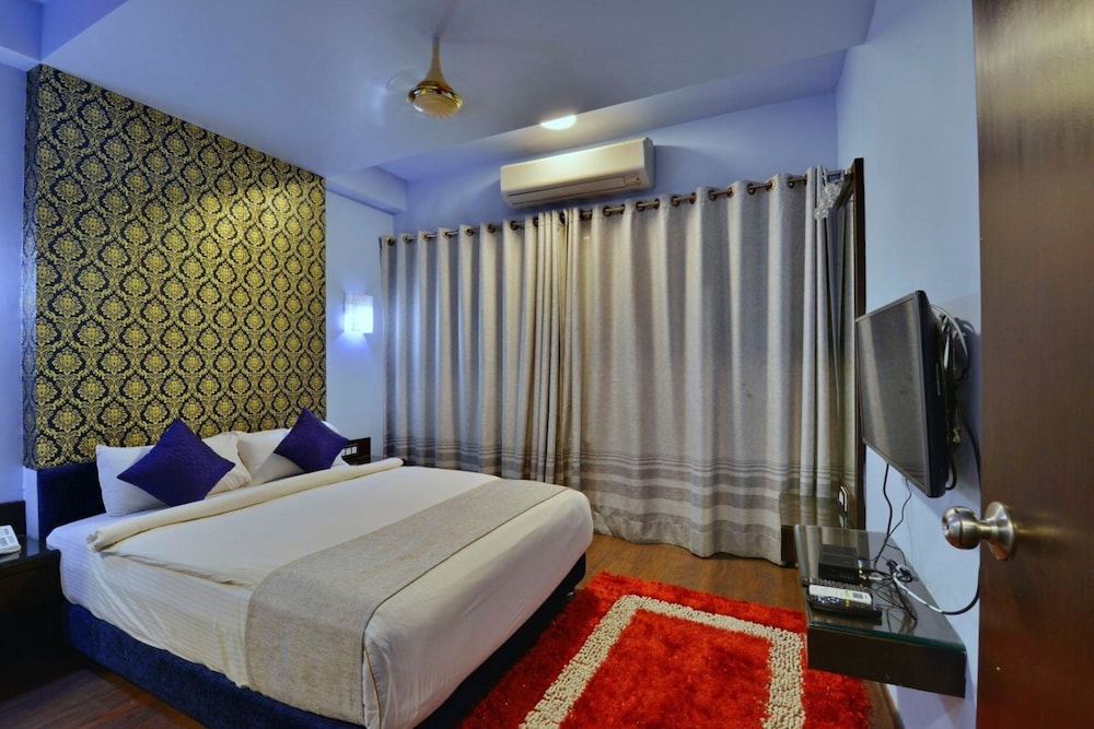 Hotel Mittal Avenue 7/22