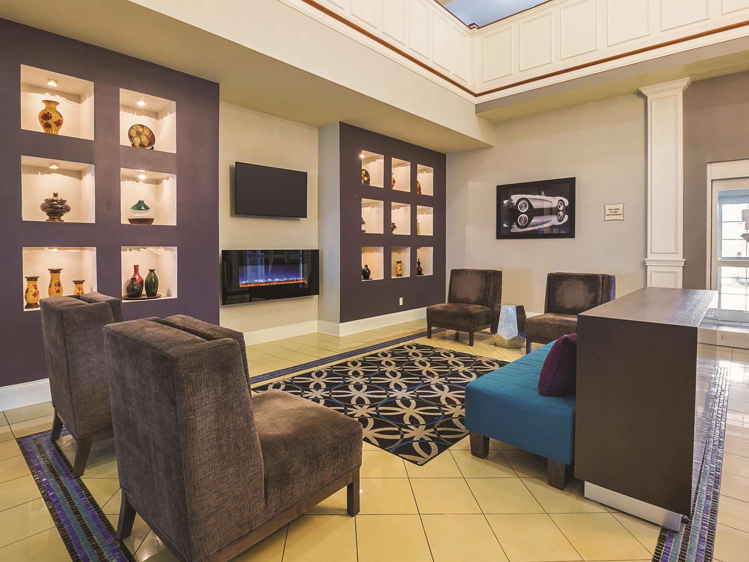 La Quinta Inn & Suites by Wyndham Bowling Green 30/51