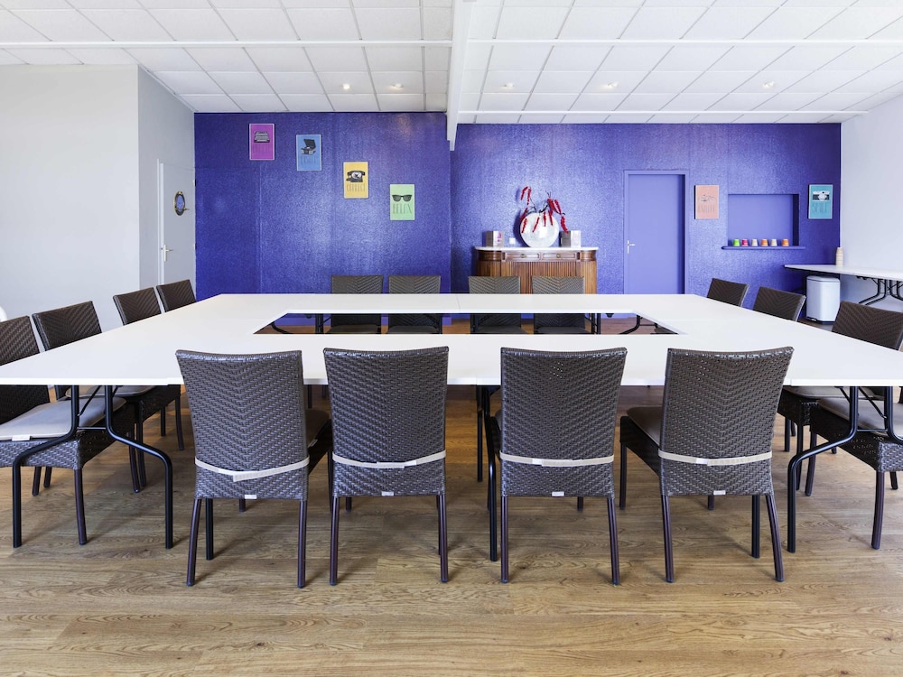 IBIS STYLES SAINT GILLES CROIX DE VIE 67/77