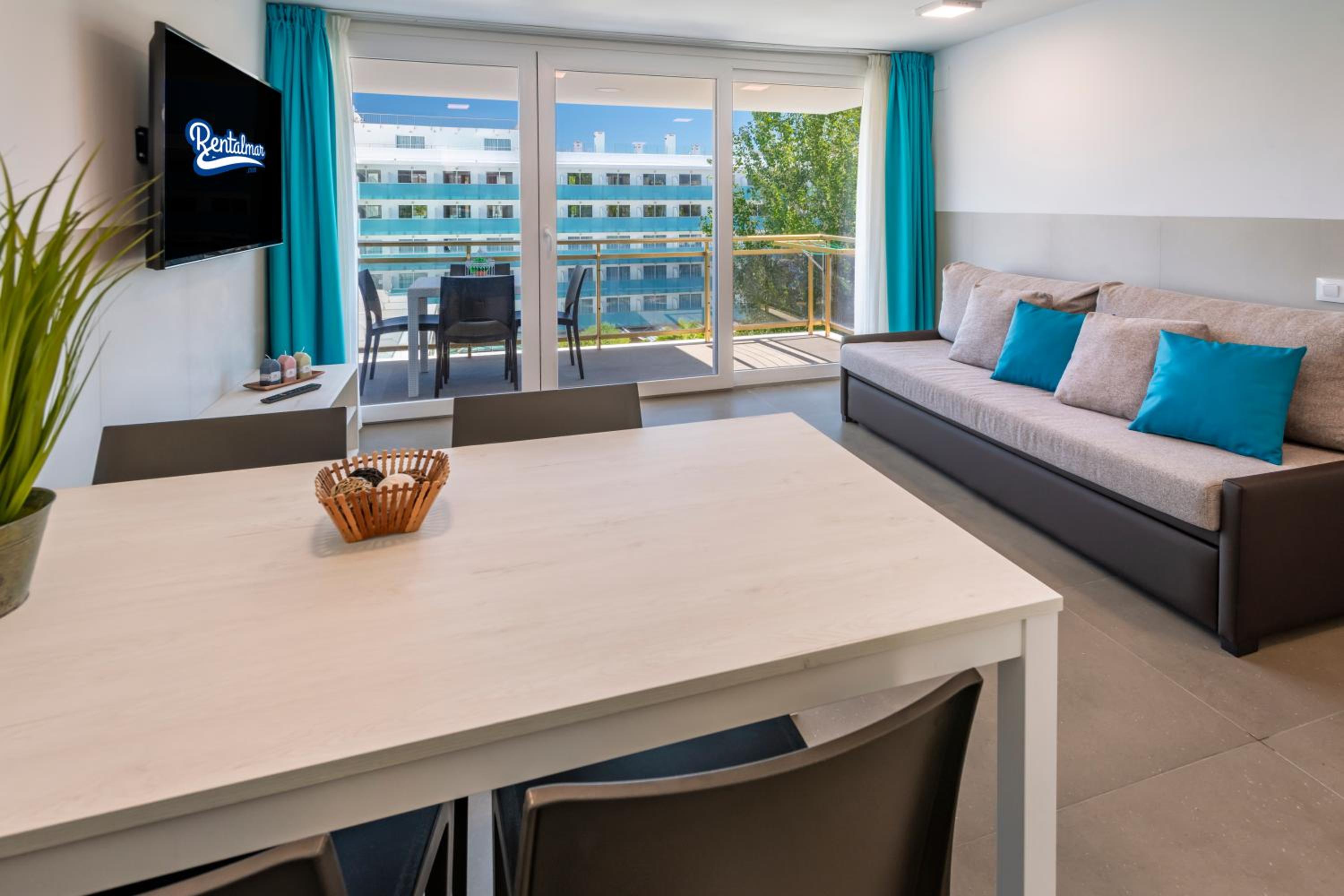 Rentalmar Playa Salou 19/29