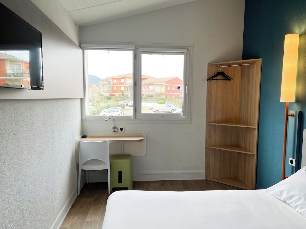 IBIS BUDGET SAINT CHRISTOL LES ALES 19/50