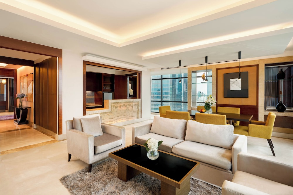 Aetas Lumpini Hotel 32/50