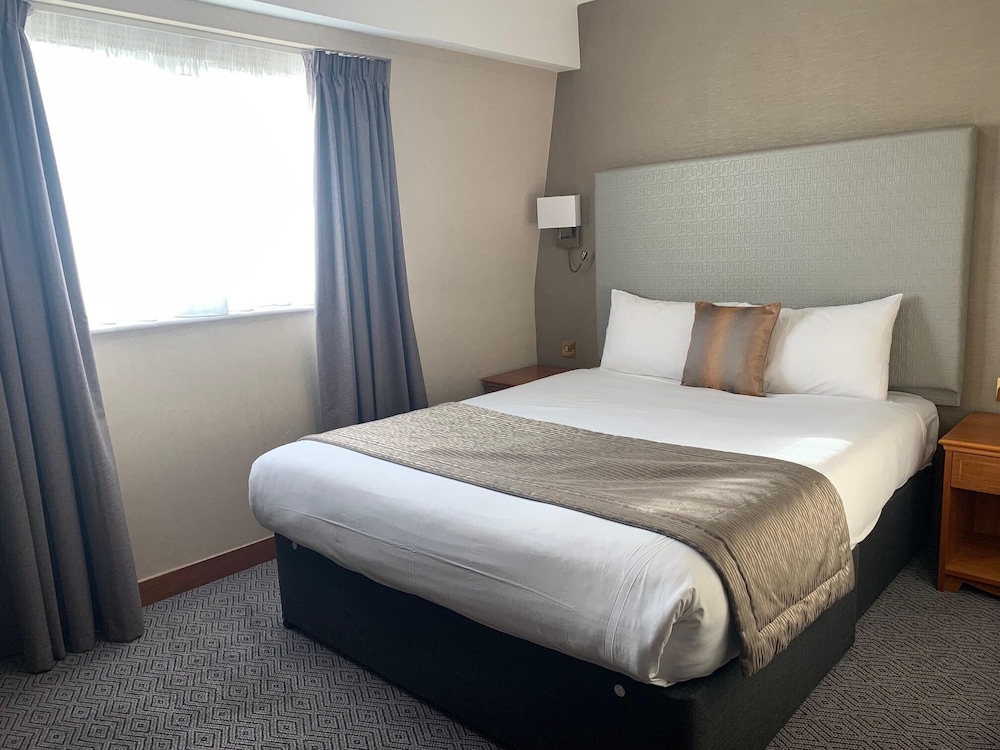 STANDARD, DOUBLE BED
