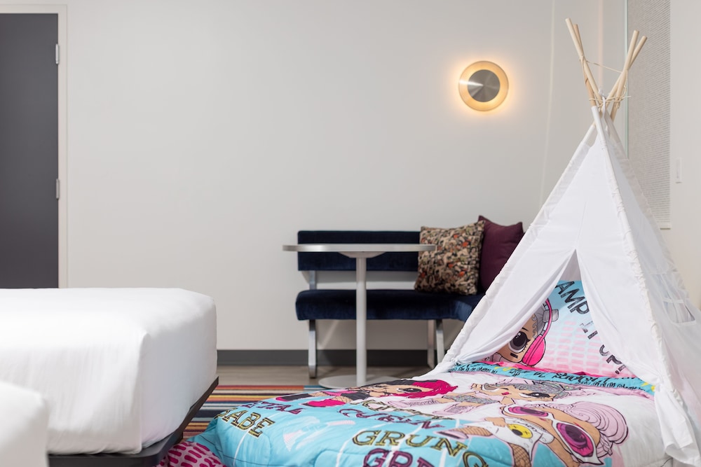 Aloft Oklahoma City Quail Springs 15/33