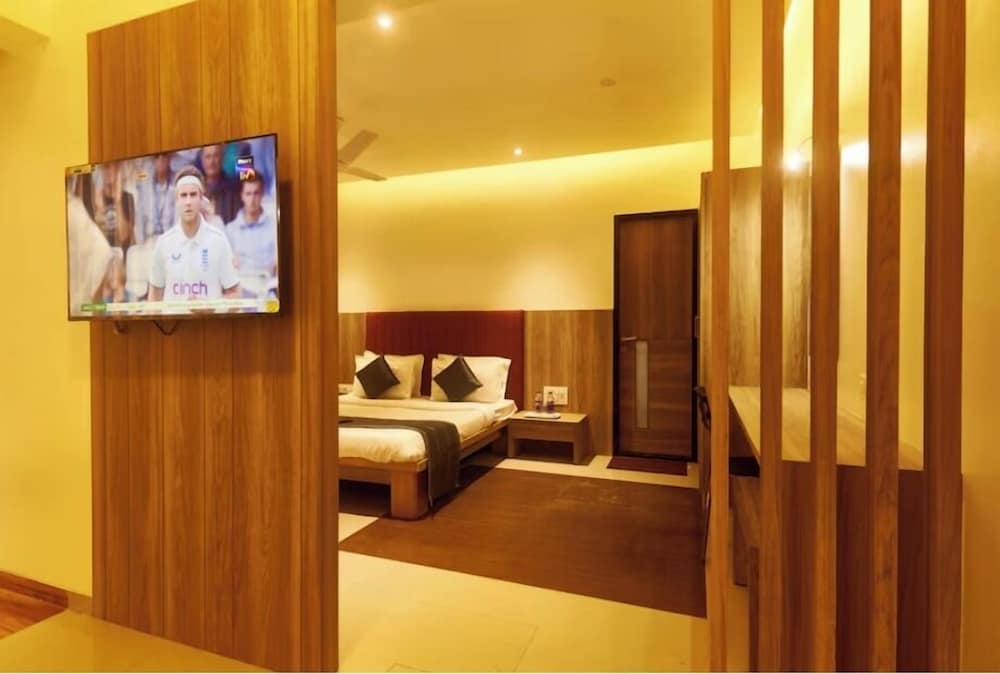 Hotel Anand Heritage 39/53