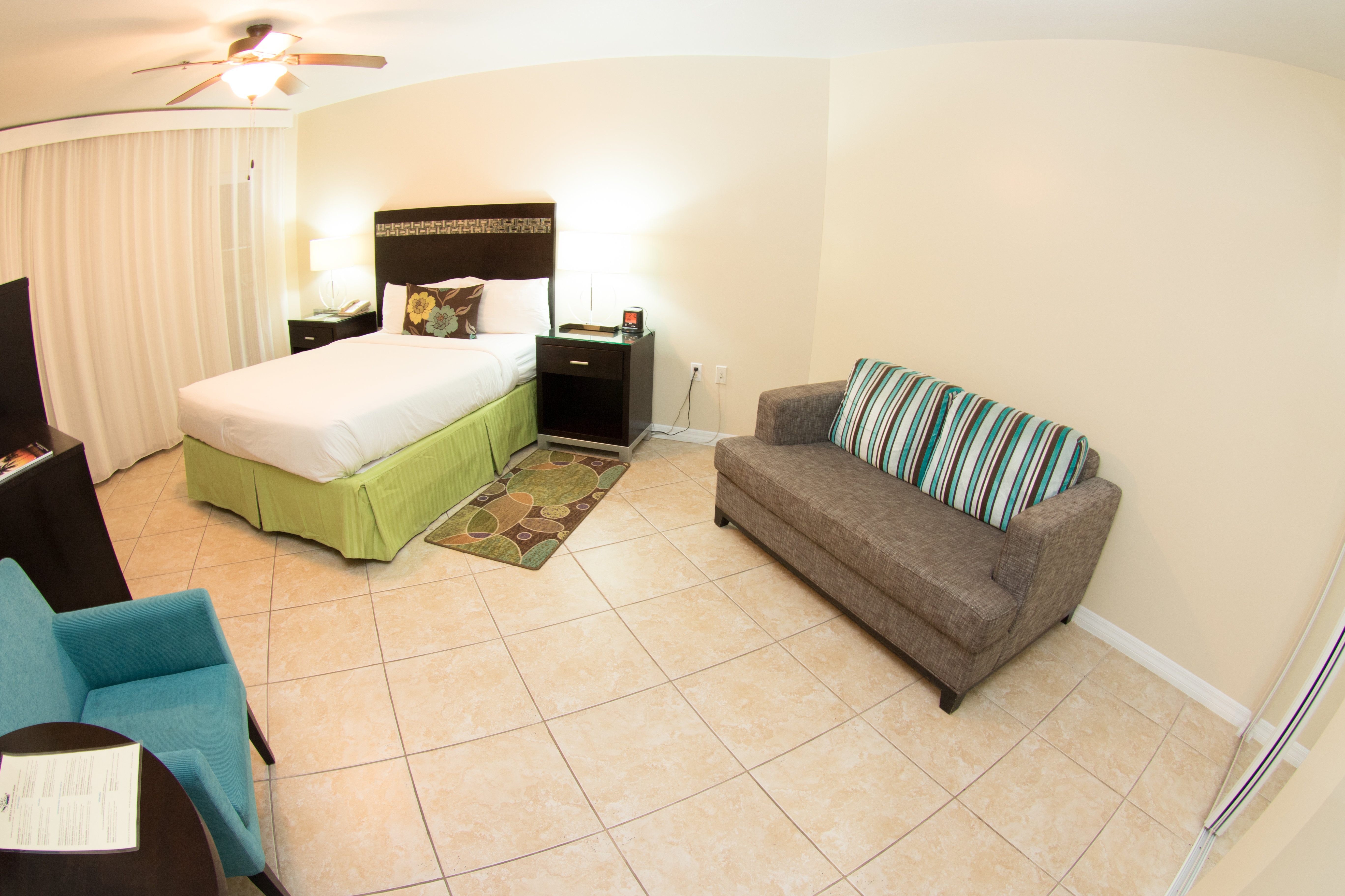 Holiday Inn Resort Grand Cayman, an IHG Hotel 29/78