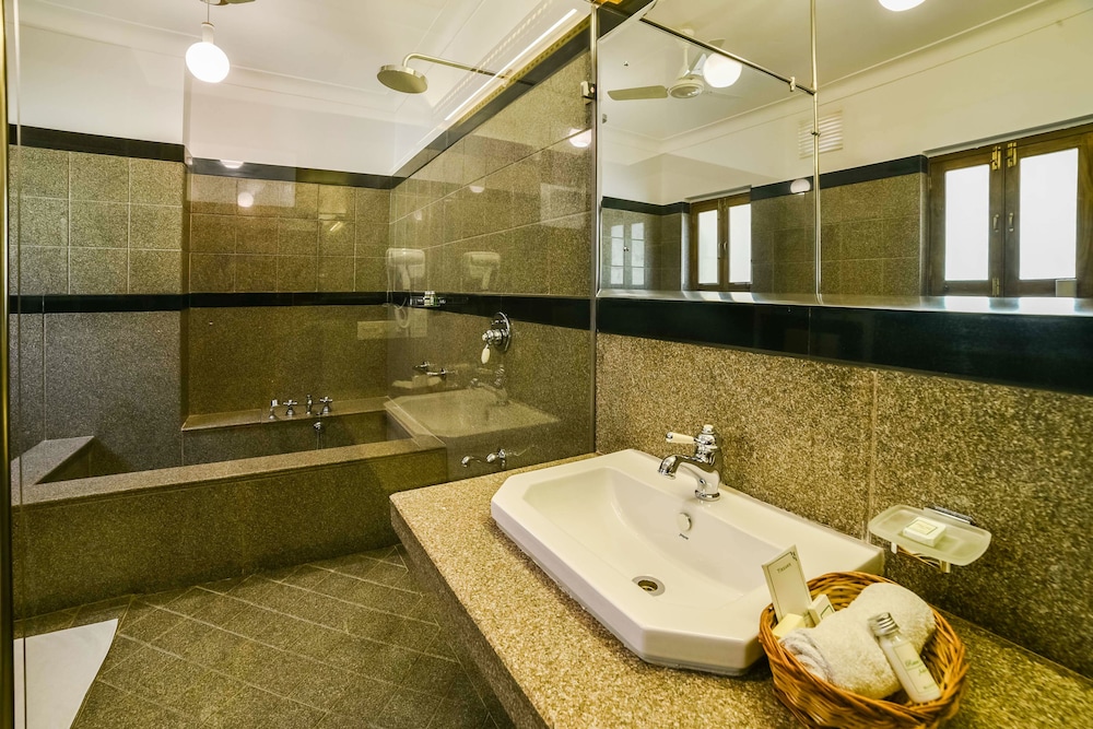 RATAN VILLAS 31/31