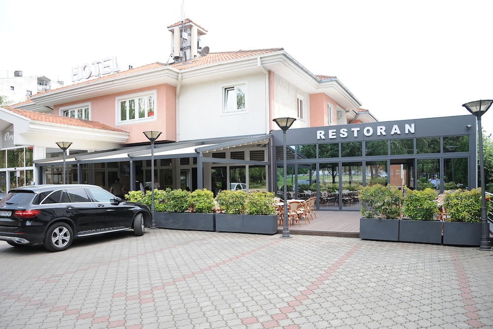 Hotel Orasac 44/46