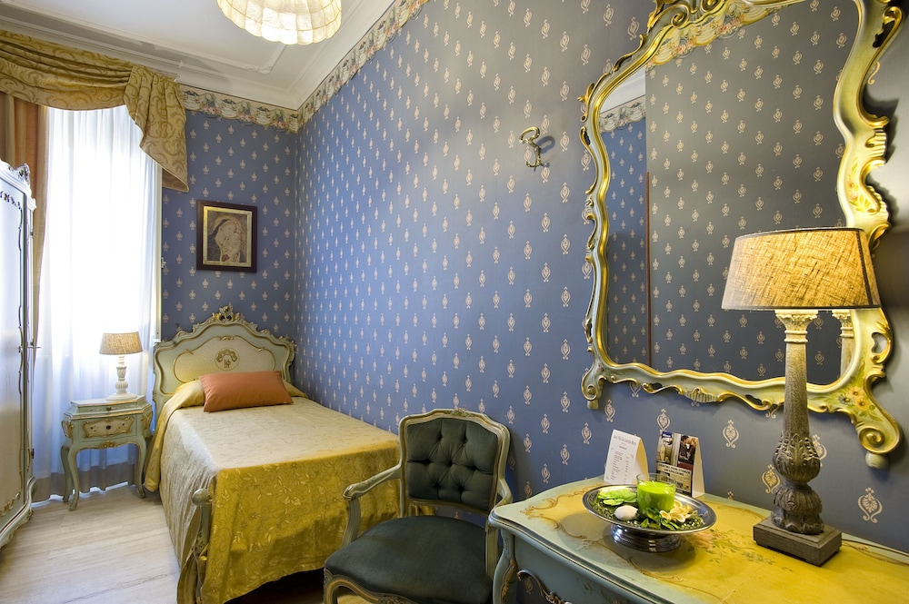Hotel Villa San Lorenzo Maria 20/57