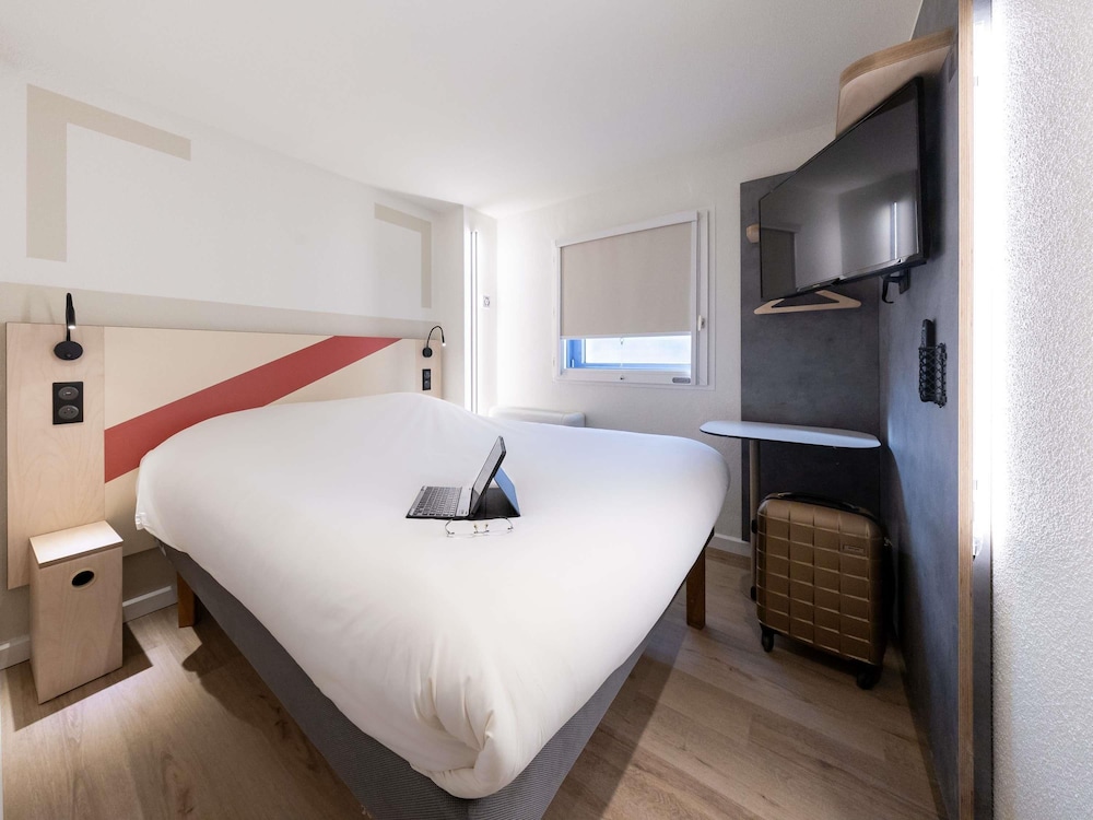 IBIS BUDGET BORDEAUX CENTRE MERIADECK 14/53