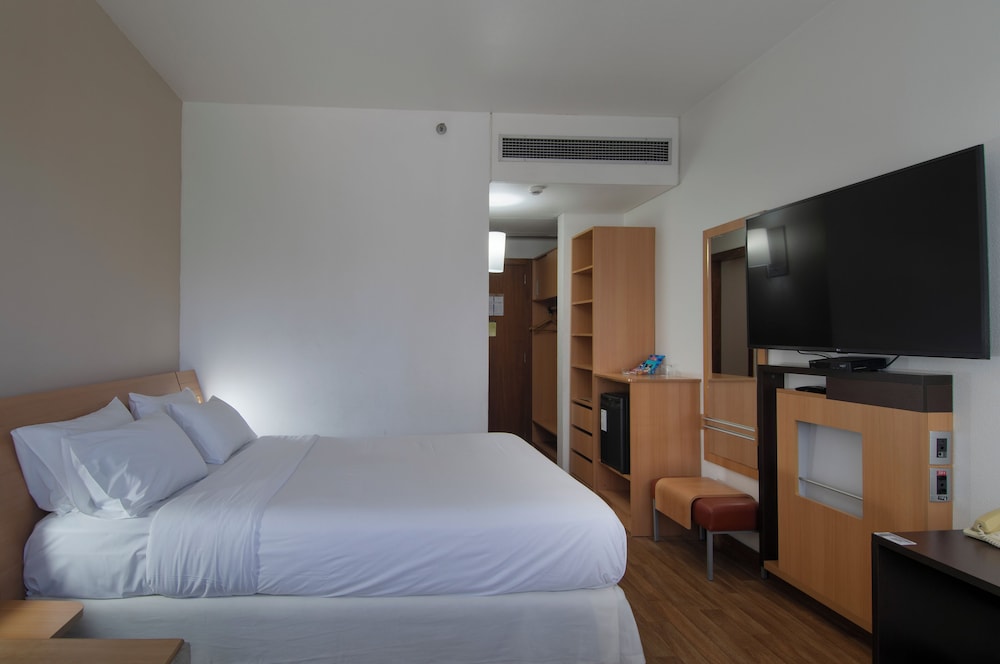 Novotel Porto Alegre Tres Figueiras 8/50