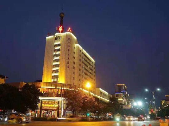 Huafeng Huatian Hotel 2/20