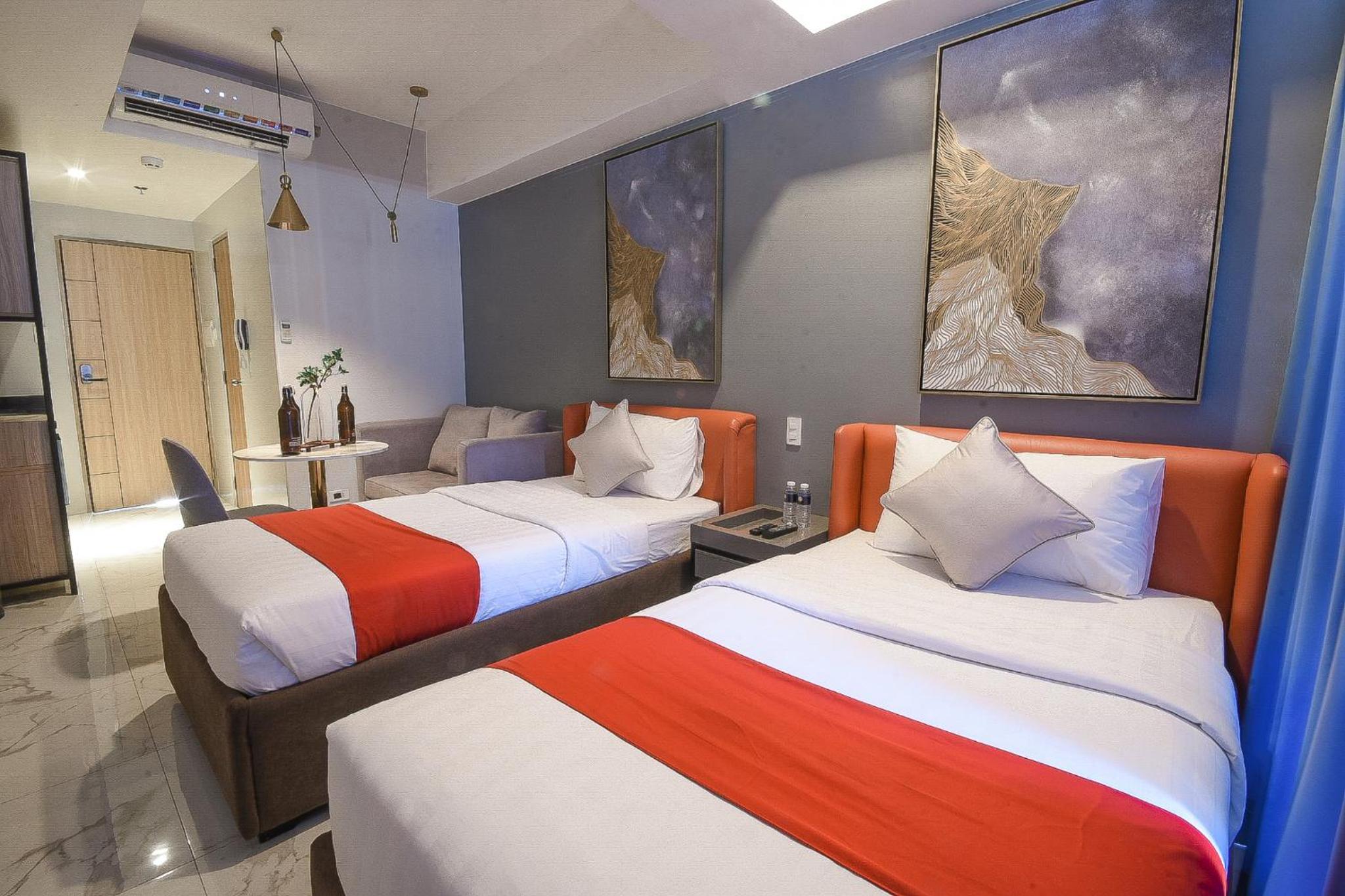Standard, Double or Twin Bed