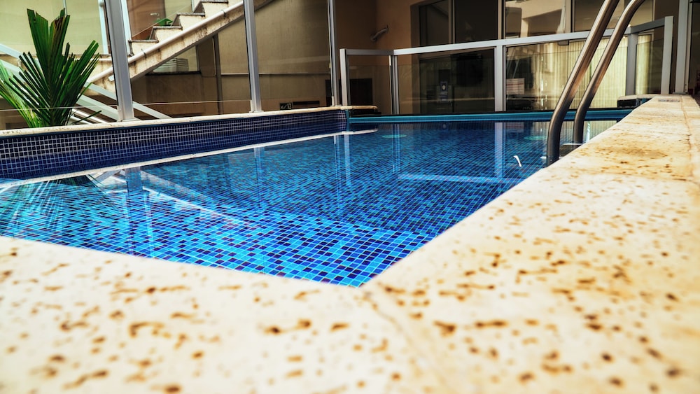 VOA Ferian Plaza Hotel 33/51