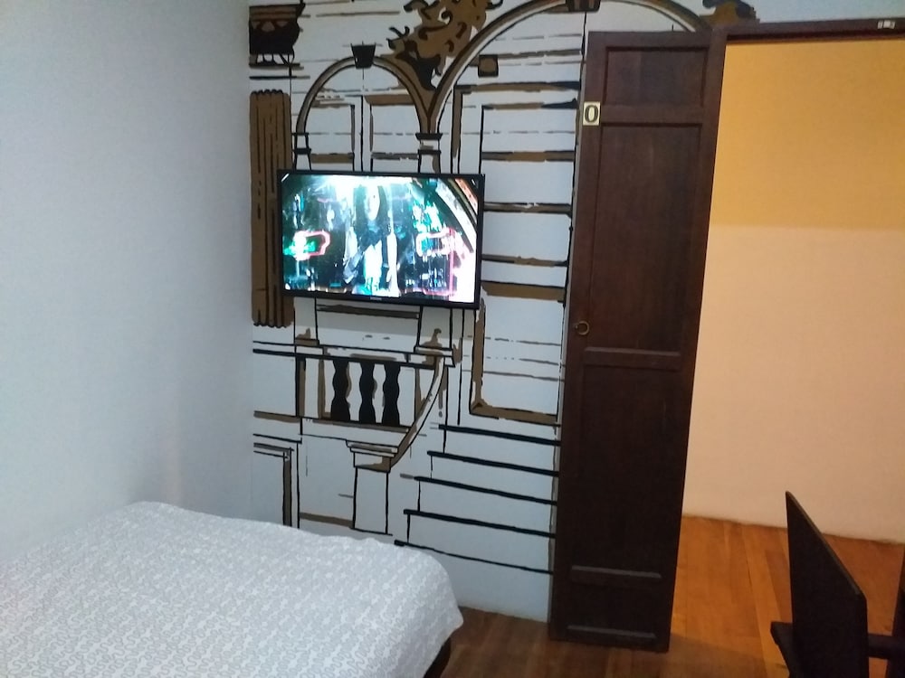 Sunny Hostel Phuket 16/29