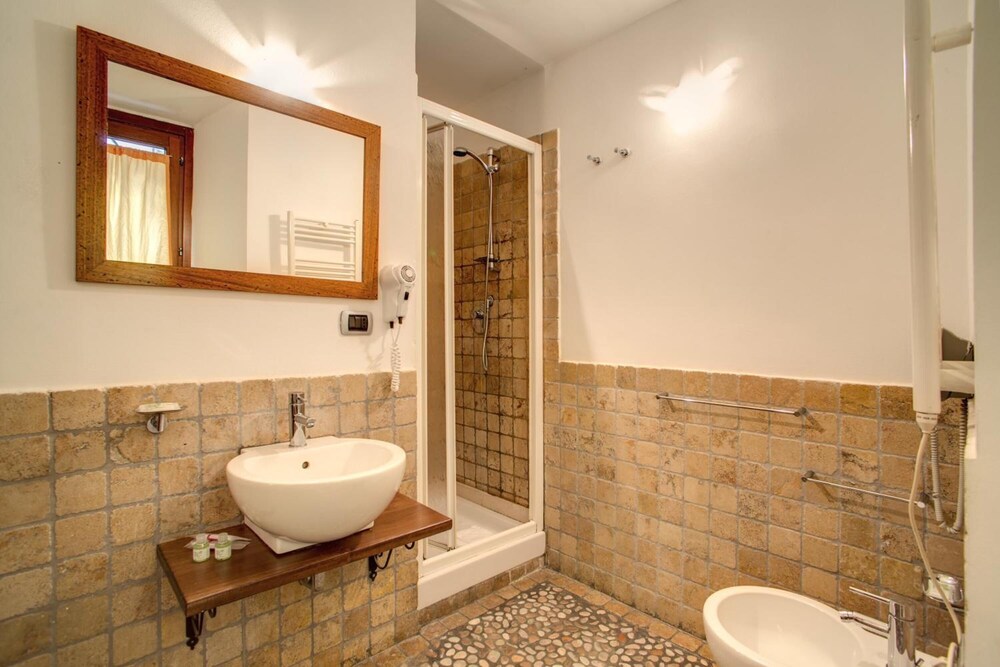 RESIDENZA DOMIZIA 26/28
