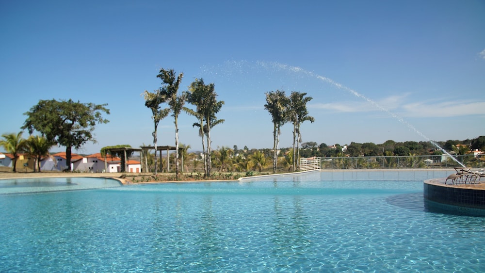 Ramada by Wyndham Furnaspark 43/48