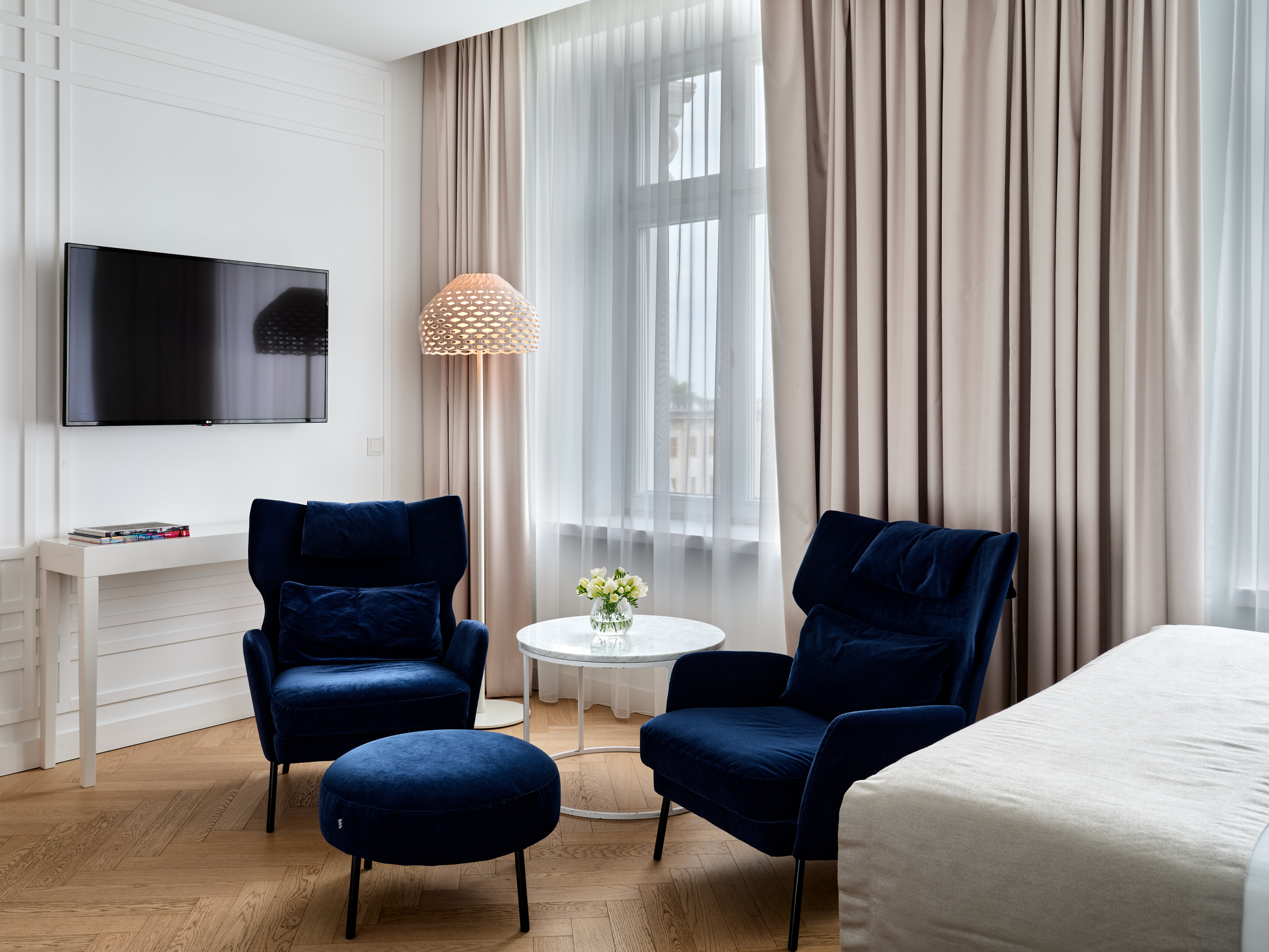 HOTEL INDIGO WARSAW - NOWY SWIAT 66/79