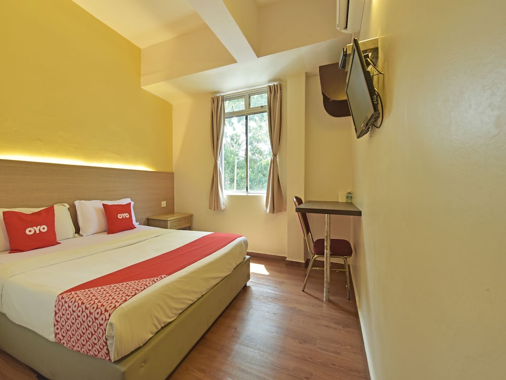 OYO 44036 Hotel De Perdana Hill 14/34