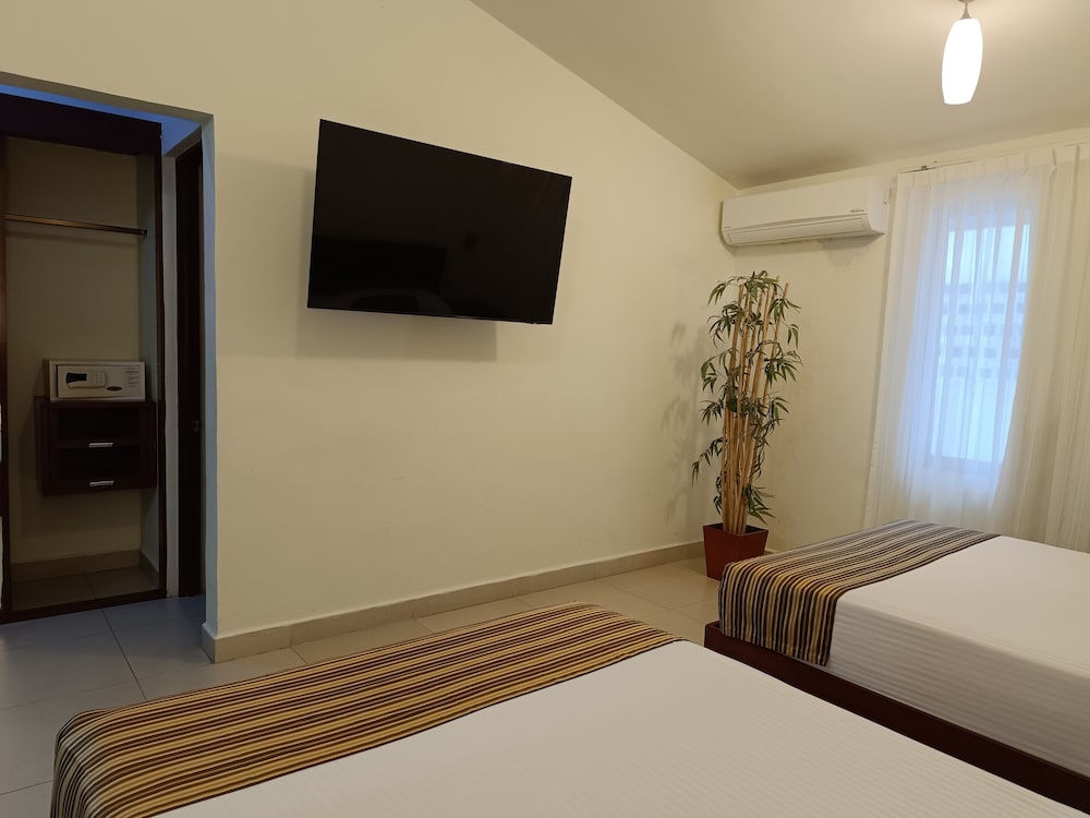 Grand City Hotel 27/49