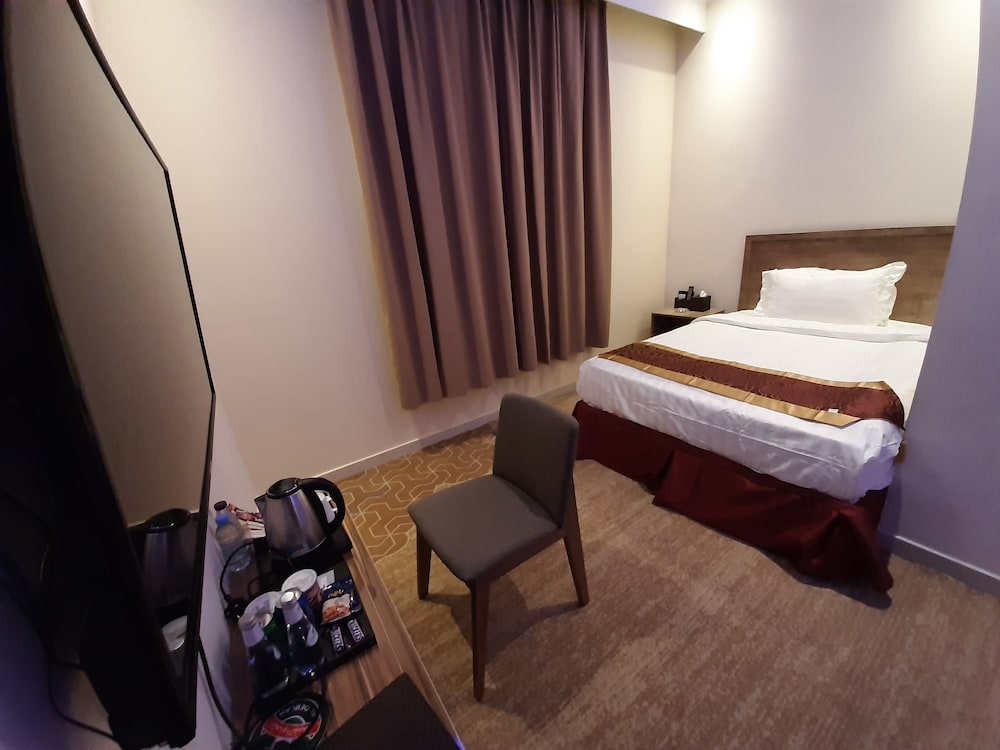 فندق قصر الشمال(Qasr Alshamal Hotel) 20/50