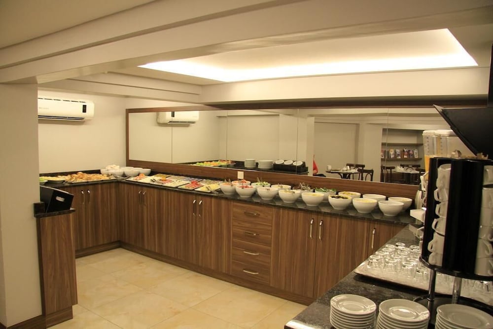 Hotel Bergama 7/51