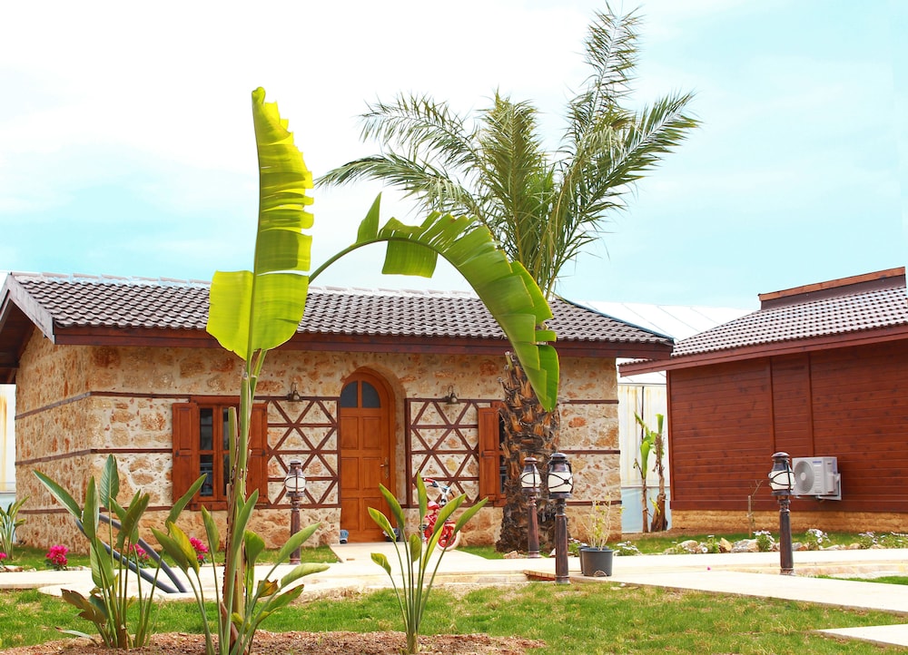 Sedir Park Bungalow Hotel 3/50