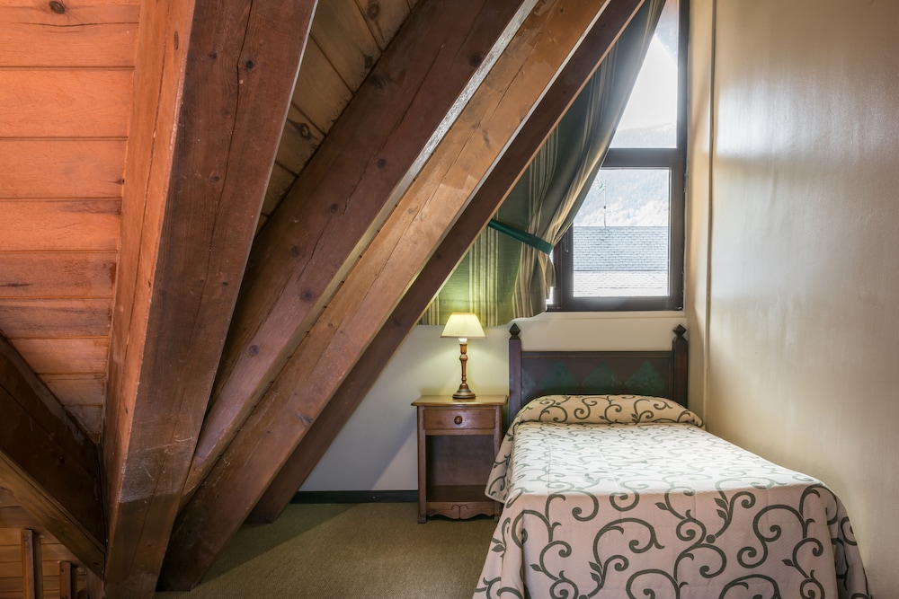 Suite Aparthotel & Spa Eth Refugi d'Aran 17/50