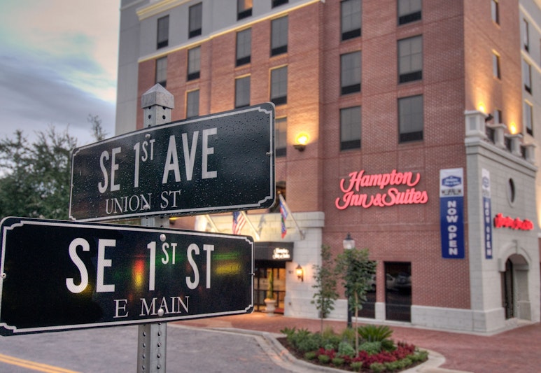 Hampton Inn & Suites Gainesville Downtown 52/55