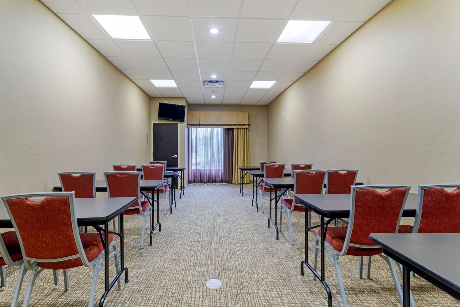 Comfort Suites Kingsport South 31/32