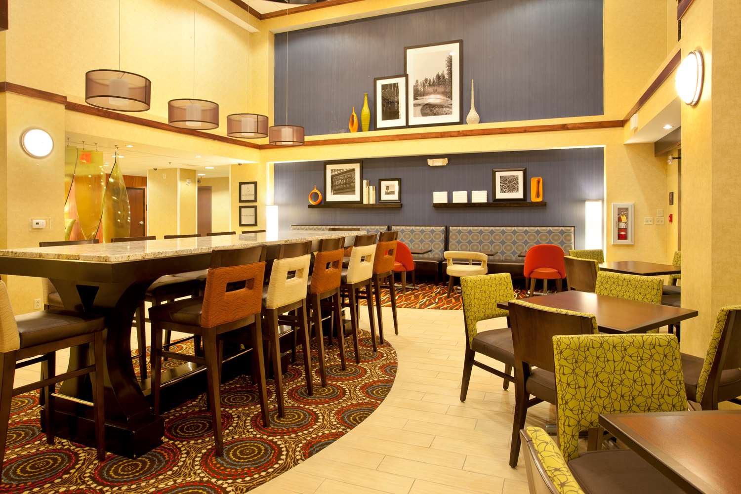 restaurant cafeteria