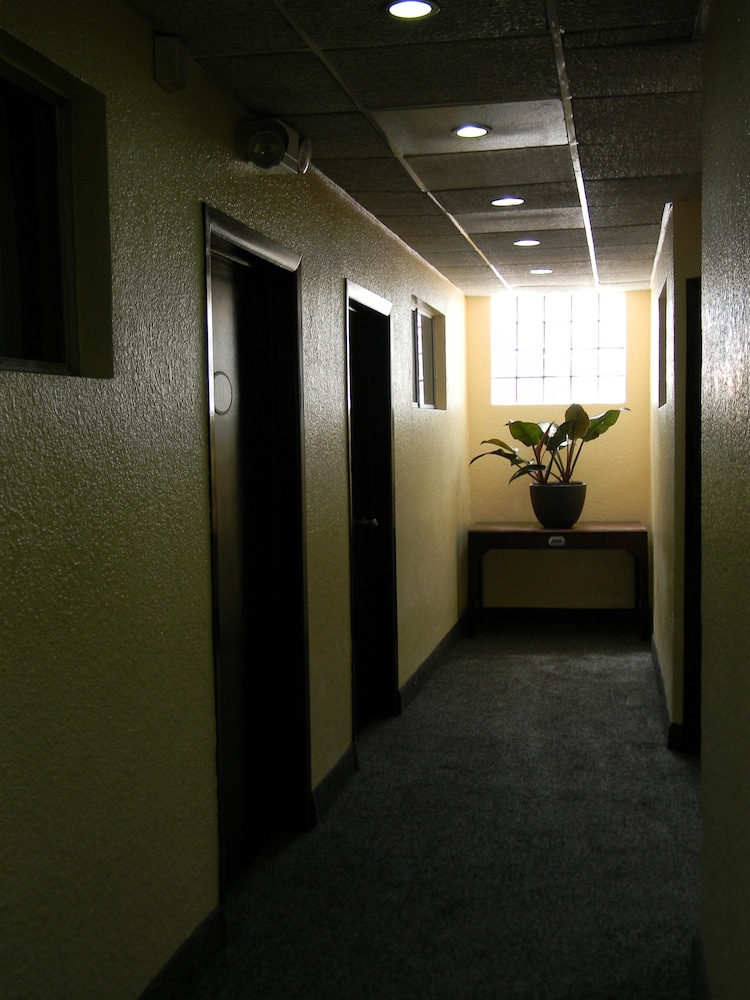Hotel Plaza Hermosa 23/55